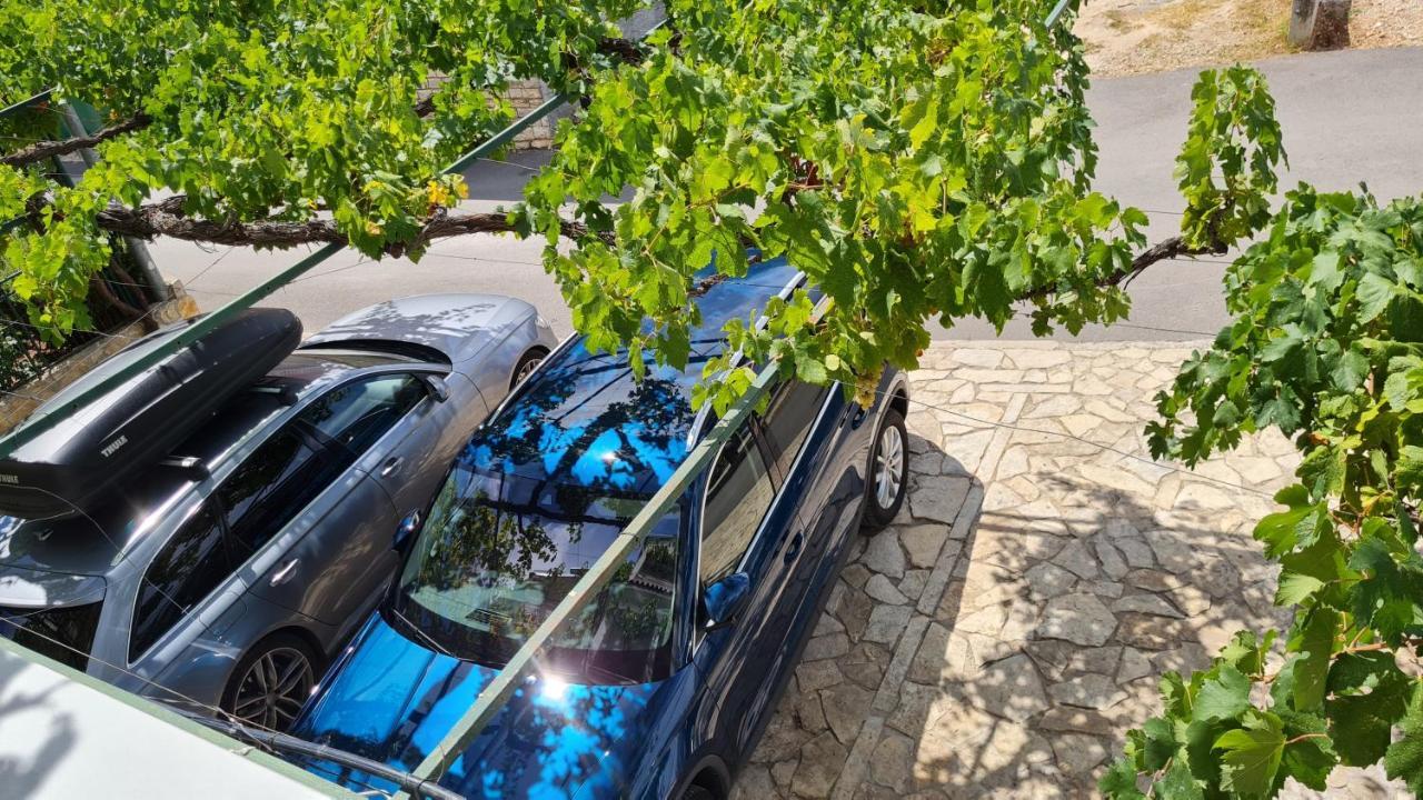 Apartmani Mlinar-One Bedroom Seaview Grebaštica Buitenkant foto